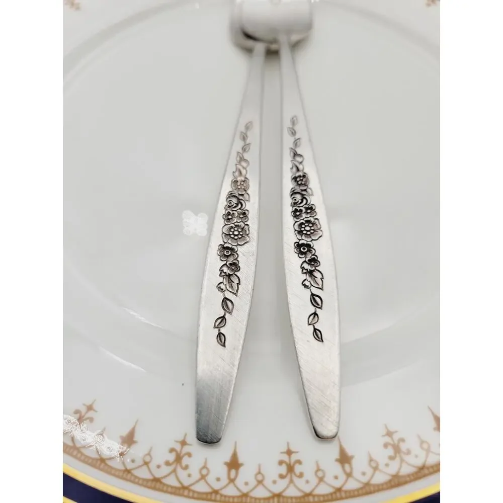 International Deep Silver LAUREL MIST Salad Forks Set 2 Silverplate Flatware Vtg